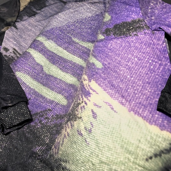 Ray John, unique design, cool original colorful crewneck - Picture 2 of 5